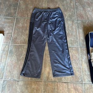 grey men’s adidas pants